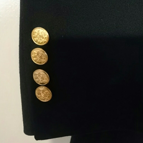 Blazer - Picture 3 of 3