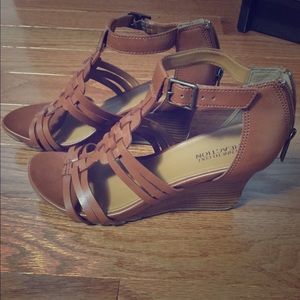 Women's Kenneth Cole Reaction Cognac Wedge