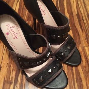 Plenty by Tracy Reese Heels Size 6