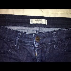 Abercromie Dark Wash Jegging