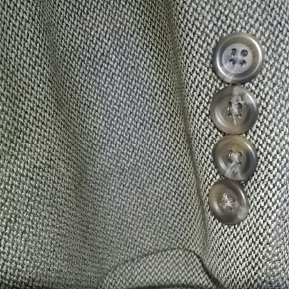 Blazer - Picture 3 of 3