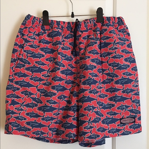 NWT MEN'S Vineyard Vines Large Swim Trunks