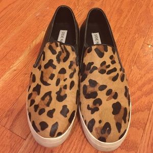 Leopard/black leather Steve Madden sneakers