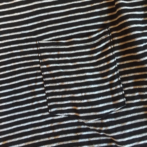 Stripped crop top - Picture 2 of 2