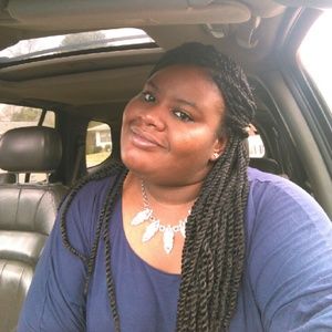 Meet your Posher, Natalia