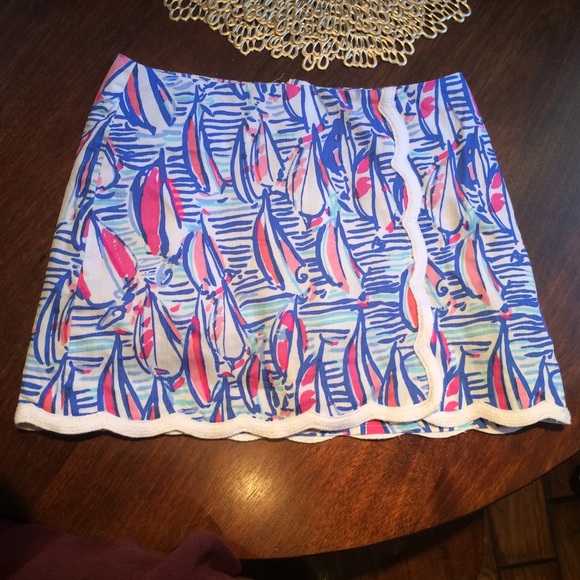 Lilly Pulitzer Red Right return skort