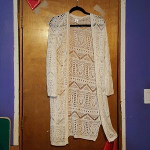 White knit duster