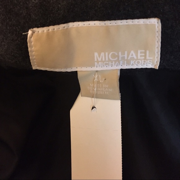 Michael Kors Trench Coat (women) - Picture 4 of 4