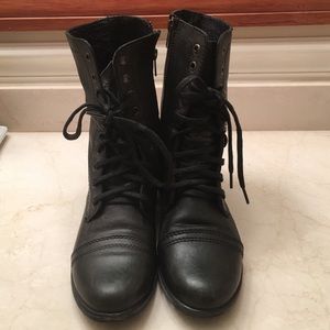 Steve Madden troopa boots size 7.5 black