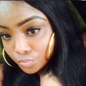 Meet your Posher, Candice