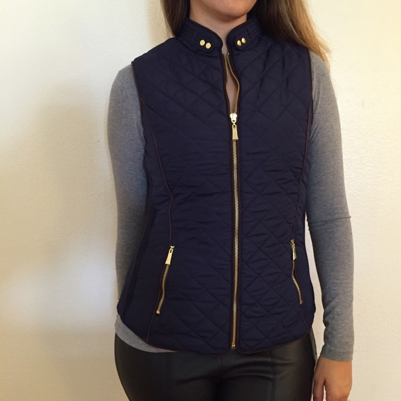 Quilted Faux Shearling Padded Vest - Picture 4 of 4