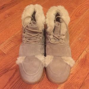 Zara// concealed wedge heel sneaker