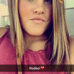 Meet your Posher, Alexandra