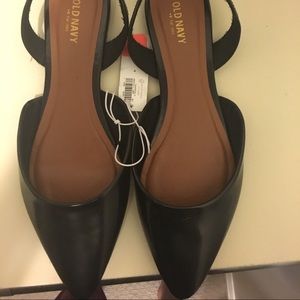 NWT BLACK LEATHER FLATS