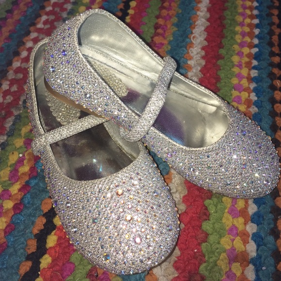 Gorgeous Bling dress shoes 💖💖