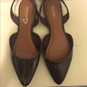 NWOT MAROON LEATHER FLATS