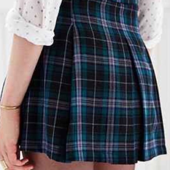 Ecote plaid inverted pleat mini skirt