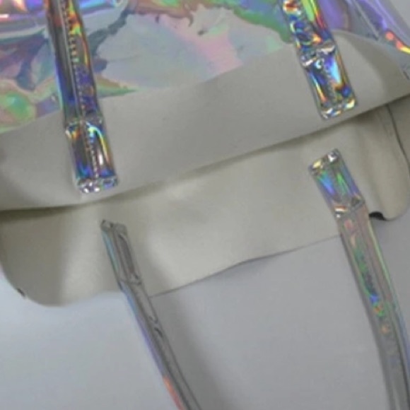 💥LAST ONE💥Rainbow color holographic tote bag💟💨 - Picture 2 of 4