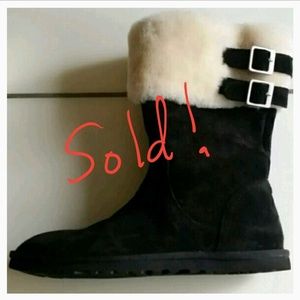 Brand New Ugg Australia Boots with fur trim