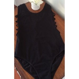 NWT Forever 21 bodysuit 😍