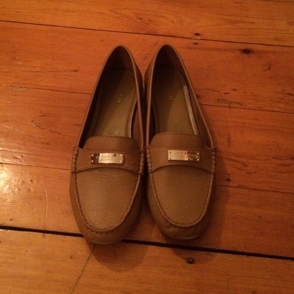 Coach flats. Women size 10.