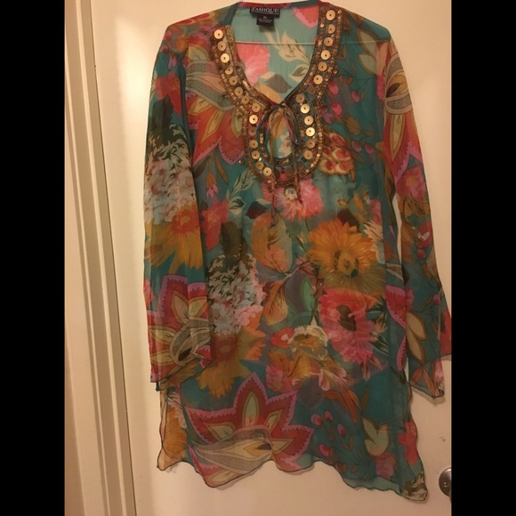 Beautiful sheer lose shirt