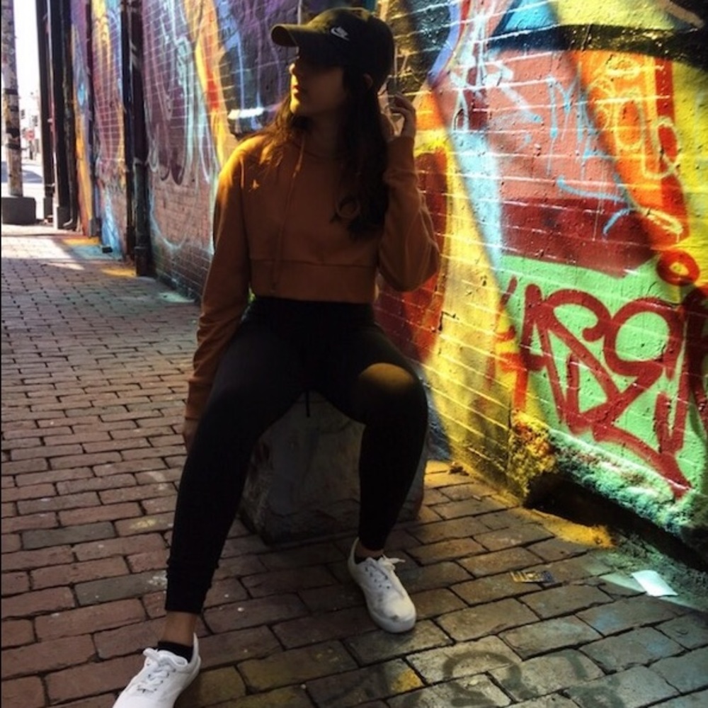 Meet your Posher, Twisha