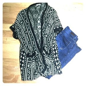 Last chance! Tribal Kimono Short Sleeve Sweater