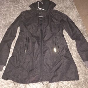 Mondetta Rain Jacket. BRAND NEW.