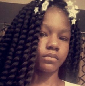 Meet your Posher, Kyla