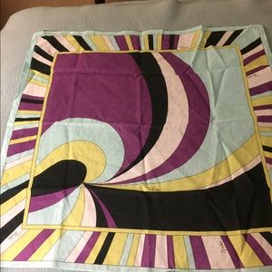 ⭐️PRICE DROP⭐️Emilio Pucci Cotton Scarf