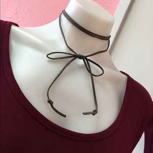 NEW Grey Wrap Around Choker