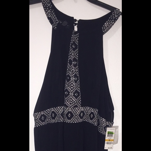 Cute short dress with beautiful pattern