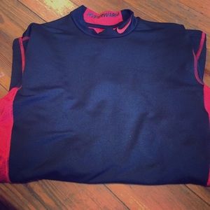 Nike warm long sleeve size med-like under armour