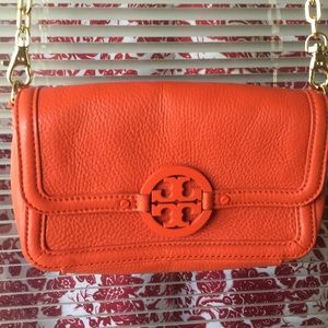 Orange Tory burch cross body with gold chain