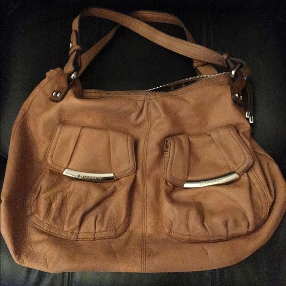 b makowsky tan leather purse