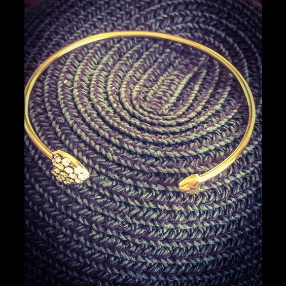 Pave' crystal open ended bangle ❤️ NWOT - Picture 4 of 4