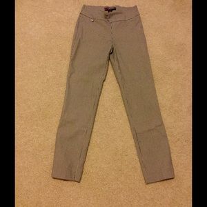 Peck & Peck office pants. Business casual Peck & Peck office pants. Business casual
