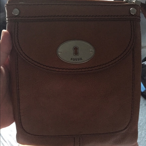 Fossil cross body