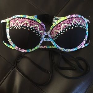 BRAND NEW VS BIKINI TOP