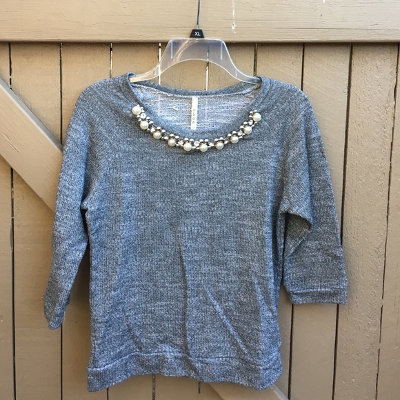 Oboe Tops - Embellished sweatshirt