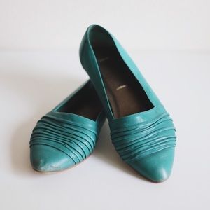 Vintage Teal Pointed Toe Flats