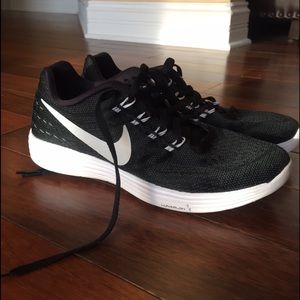 Women's Nike Running Shoes size 7