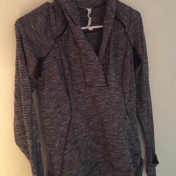 Lululemon sweater