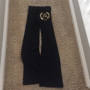 VICTORIA SECRET PINK YOGA PANTS