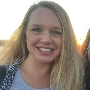 Meet your Posher, Deidra