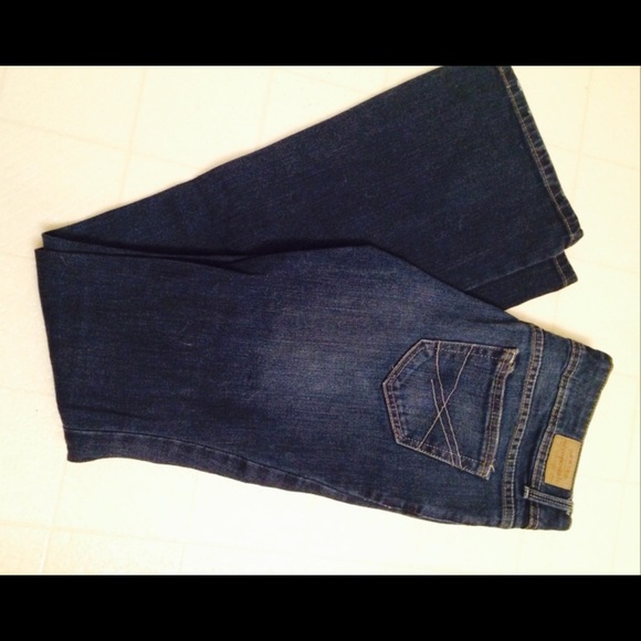 SOLD Aeropostale Hailey Flare 3/4 long - Picture 2 of 3