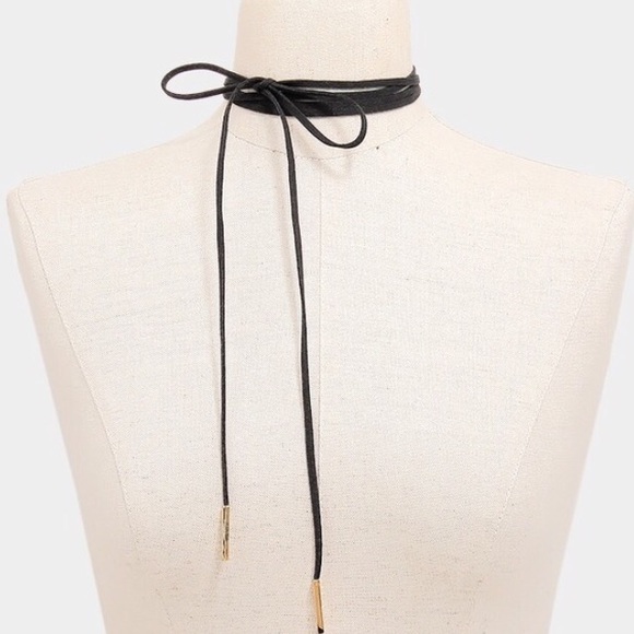 🎉2X HOST PICK🎉 Suede Wrap Chocker Necklace - Picture 2 of 2