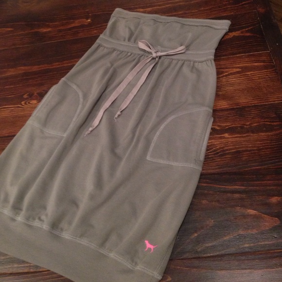 Victoria's Secret Pink strapless dress- size xs