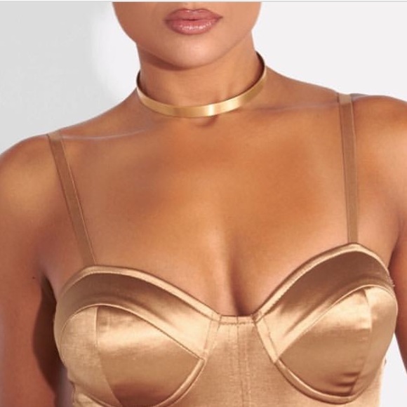 #1 Seller✨ Gold Choker 😍✨ - Picture 2 of 6